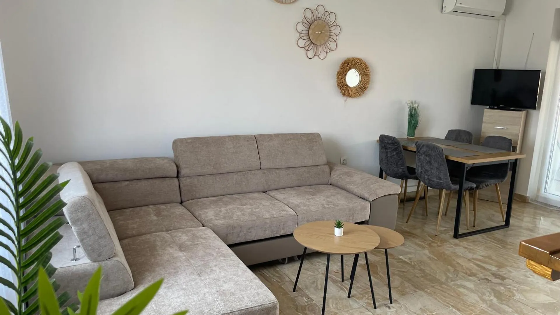 Apartment Asea Zadar